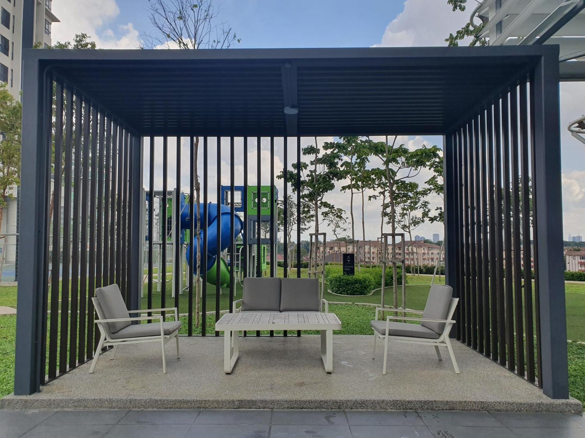 Highpark Suites At Petaling Jaya, Kelana Jaya By Plush 외부 사진